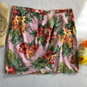 ✨Victoria’s Secret Tropical Skirt✨